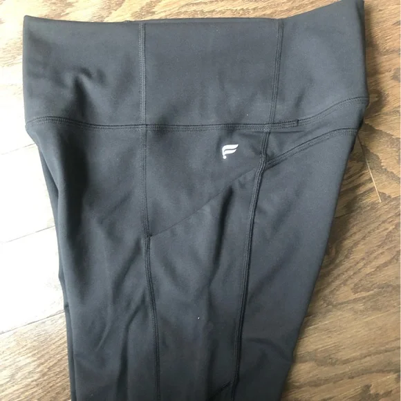 Fabletics - OASIS HIGH-WAISTED 7/8 LEGGING - Picture 4 of 5